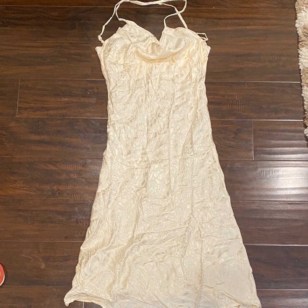 Chic Cream Backless Dress